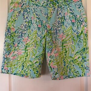 Lilly Pulitzer Green and Pink Bermuda Shorts with Tropical Pattern
